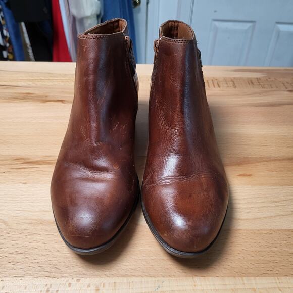 Clarks Women’s Addiy Kara Brown Leather Boots with Side Zip size 9.5 - Picture 3 of 11